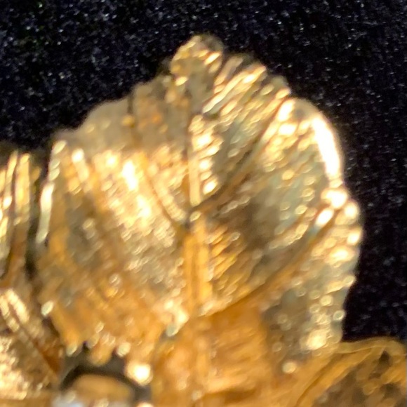 St. John Gold Brooch With Enamel Ladybug Vintage - Picture 3 of 7